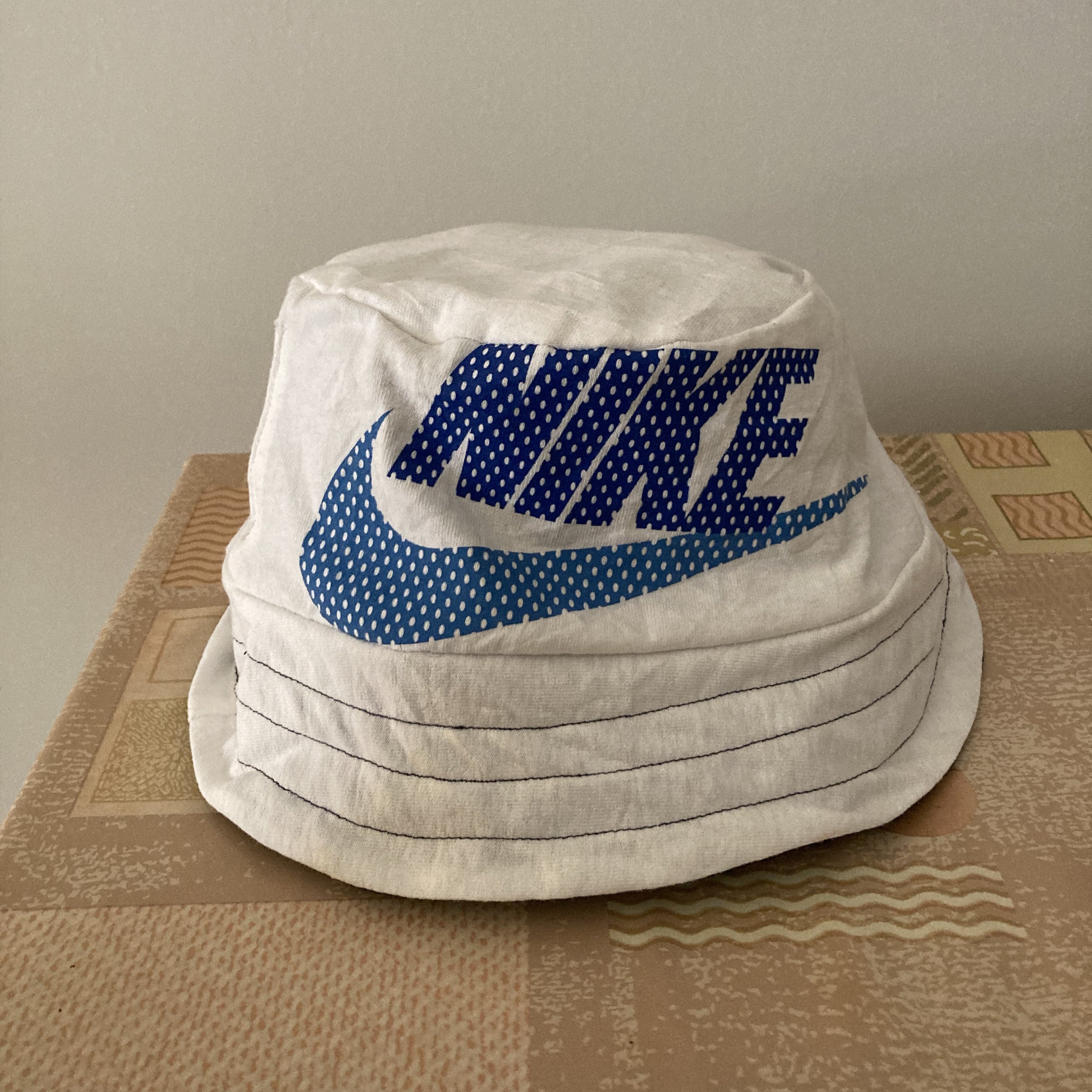 Reversable Nike Bucket Hat